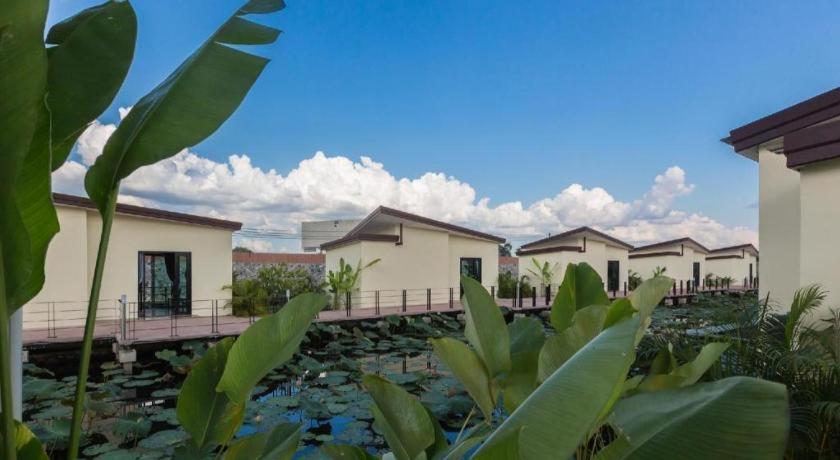 Bua Tara Resort Nongprue Kültér fotó