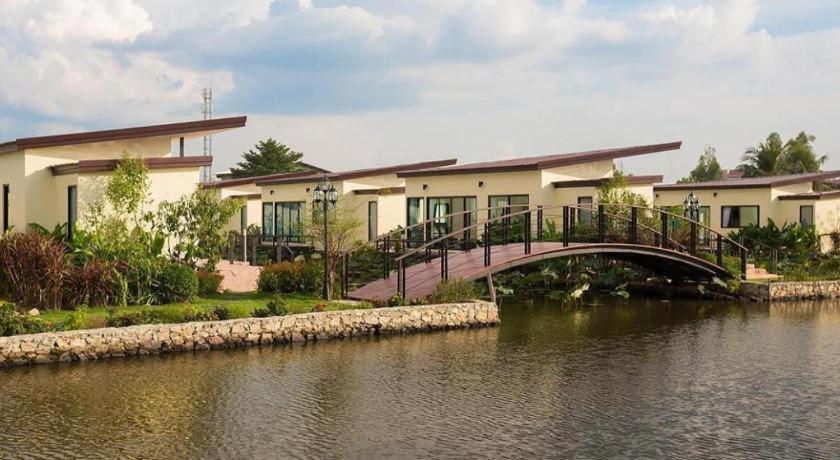 Bua Tara Resort Nongprue Kültér fotó
