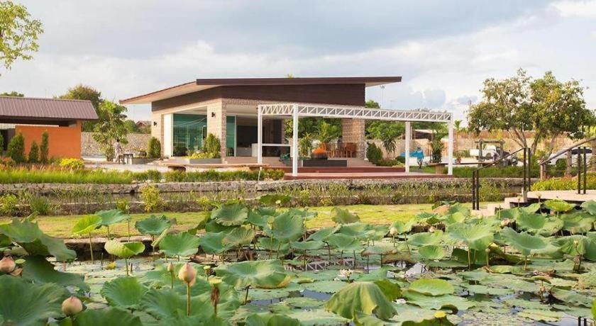 Bua Tara Resort Nongprue Kültér fotó